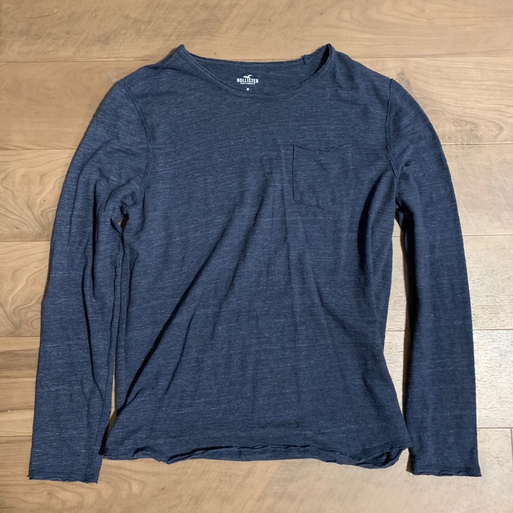 MENS HOLLISTER LONG SLEEVE T